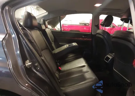 2012 Subaru Legacy 2.5I Limited z USA, uszkodzony, nr VIN 4S3BMCK68C3010407